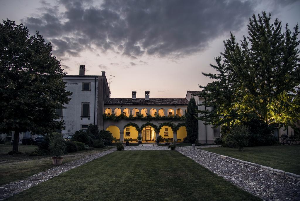 Agriturismo Corte Ruffoni Zevio Eksteriør billede
