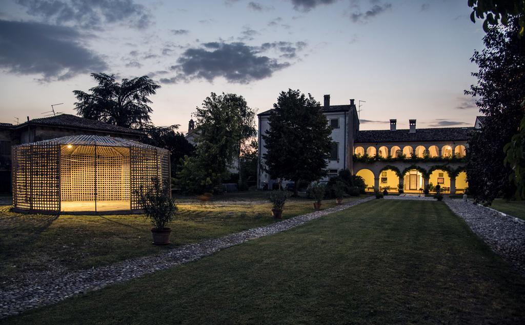 Agriturismo Corte Ruffoni Zevio Eksteriør billede