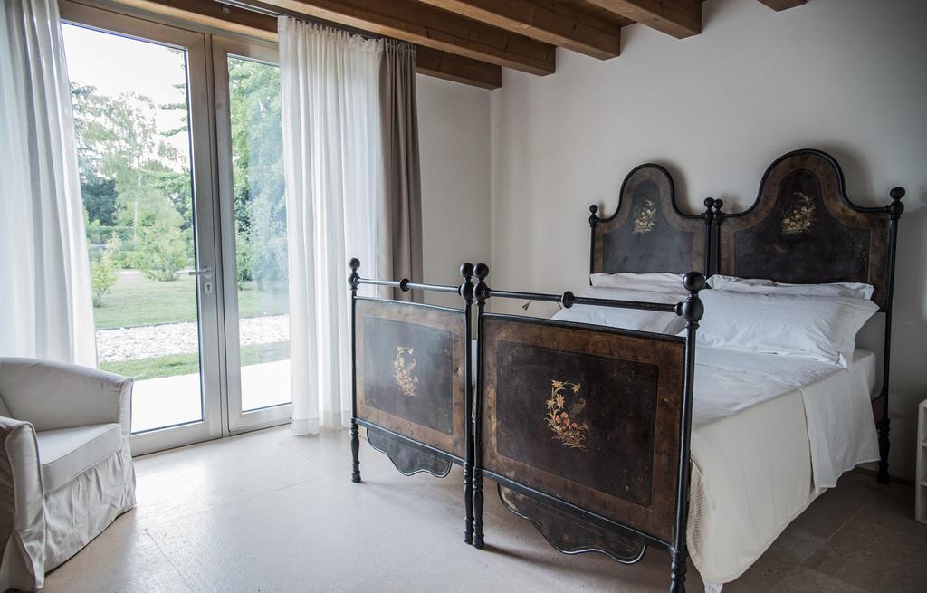 Agriturismo Corte Ruffoni Zevio Eksteriør billede