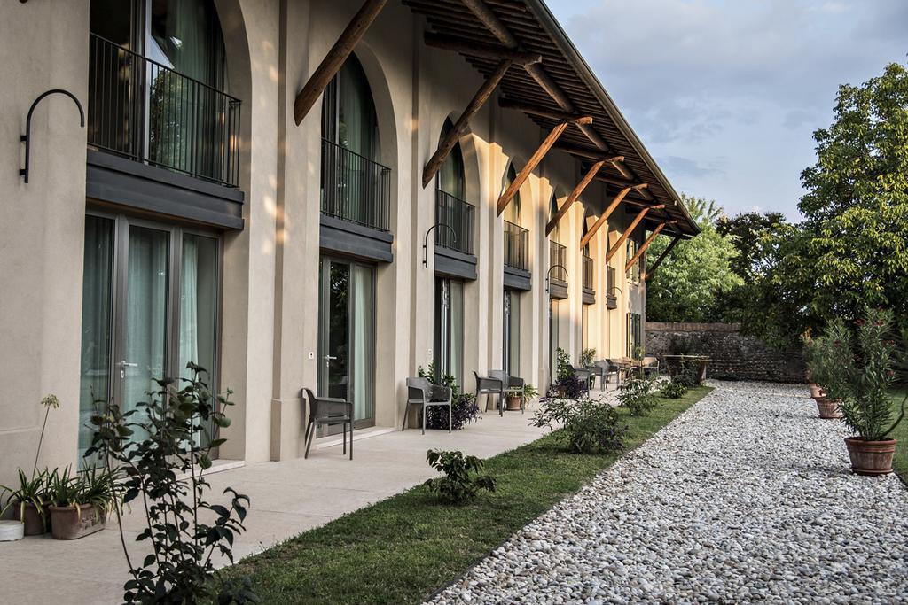 Agriturismo Corte Ruffoni Zevio Eksteriør billede