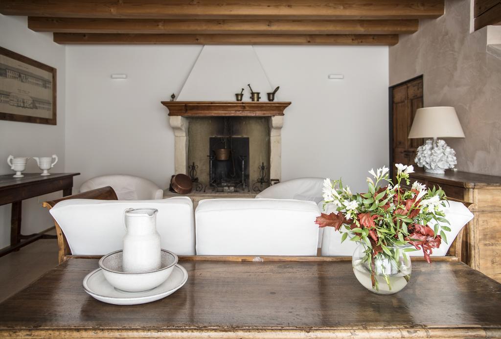 Agriturismo Corte Ruffoni Zevio Eksteriør billede