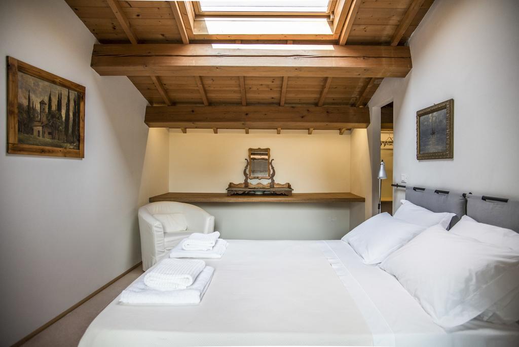 Agriturismo Corte Ruffoni Zevio Eksteriør billede
